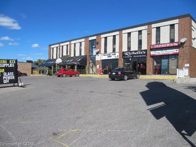 257 North Front St, Belleville, K8P 3C3 | Image 2