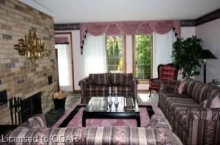 24 Kaiser Crt, Belleville, K8P 5G3 | Image 2