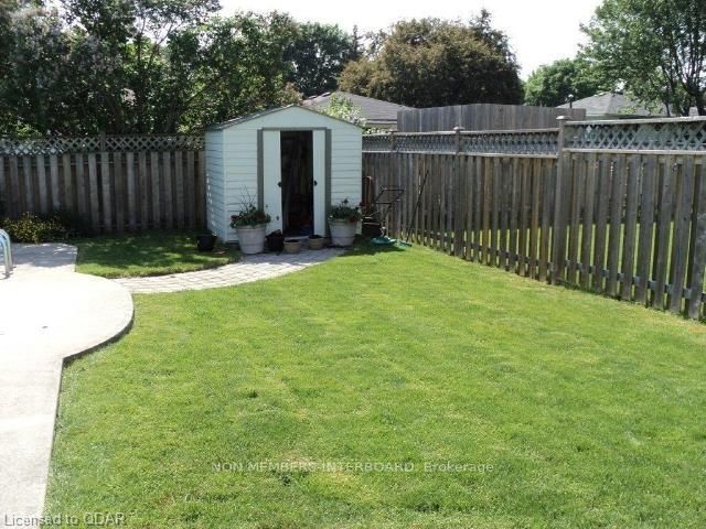 Listing Image 4