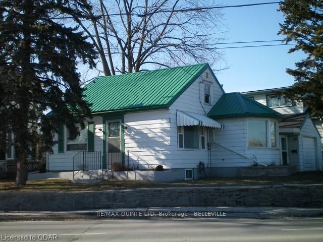 134 Dundas St W, Belleville, K8P 1A5 | Image 2