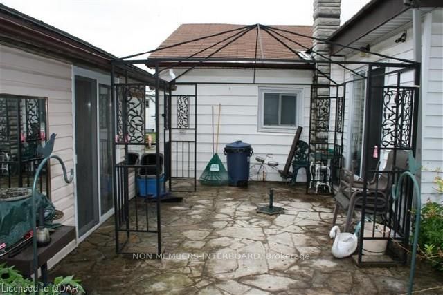 Listing Image 7