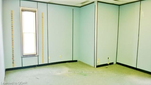 215 - 257 North Front St, Belleville, K8P 3C3 | Image 3