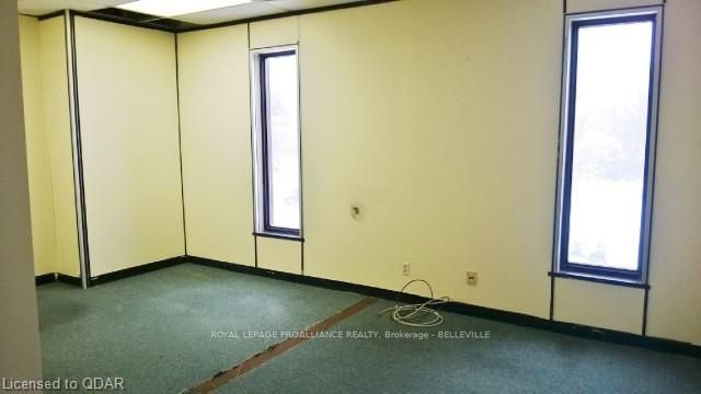 210 - 257 North Front St, Belleville, K8P 3C3 | Image 3