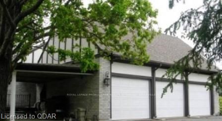 24 Kaiser Crt, Belleville, K8P 5G3 | Image 2