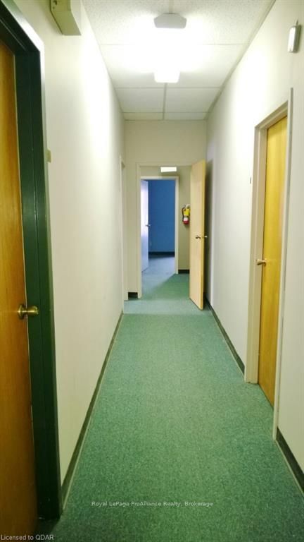 216 - 257 North Front St, Belleville, K8P 3C3 | Image 2