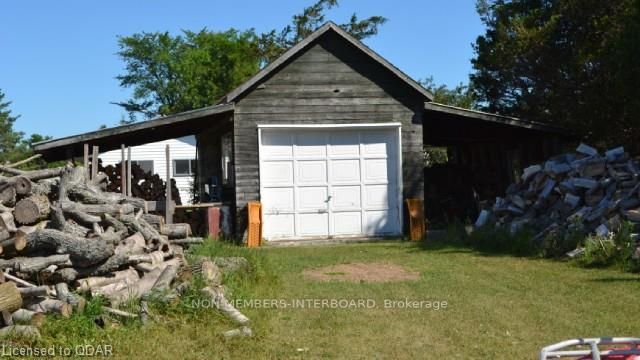 Listing Image 10