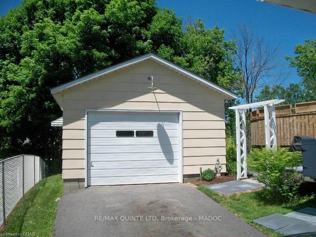 Listing Image 30