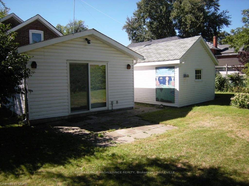 Listing Image 11