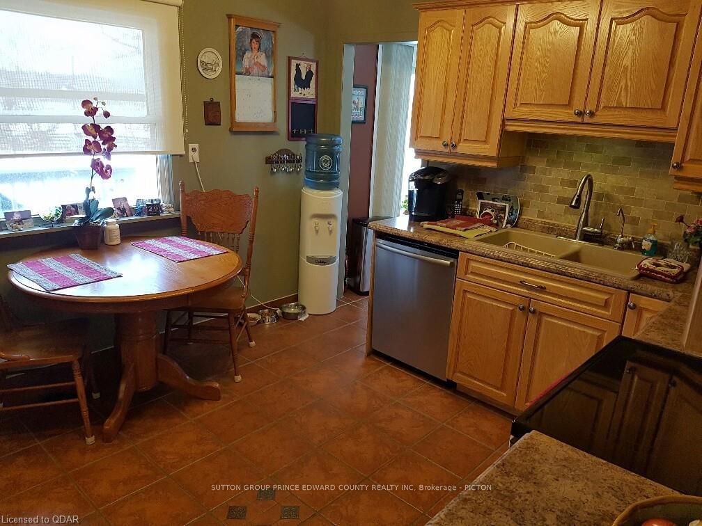 Listing Image 28