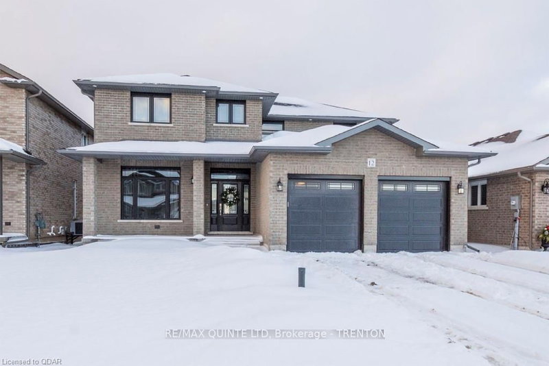 12 Hummingbird Dr, Belleville, K8N 0H7 | Image 2