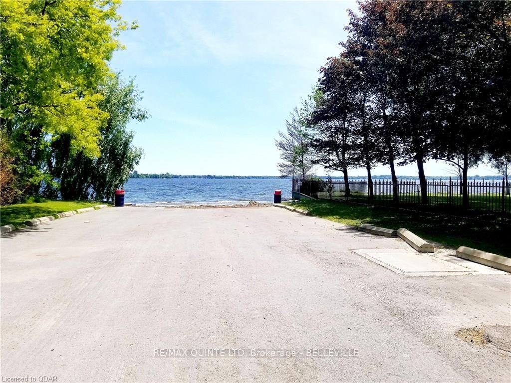 Listing Image 28