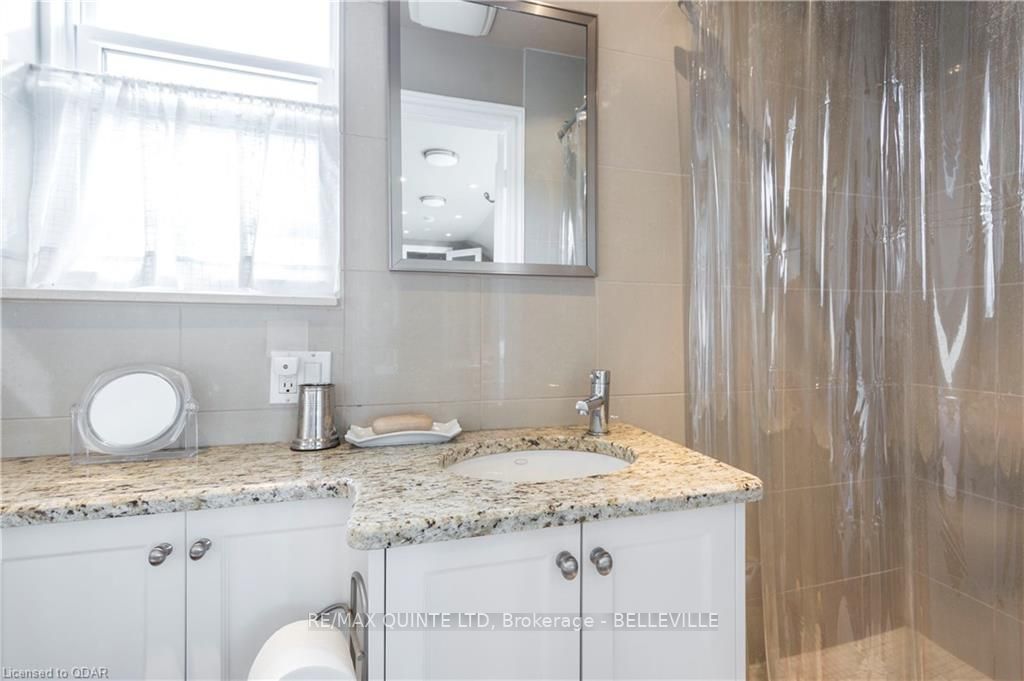 Listing Image 40