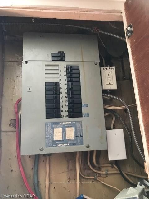 Listing Image 7