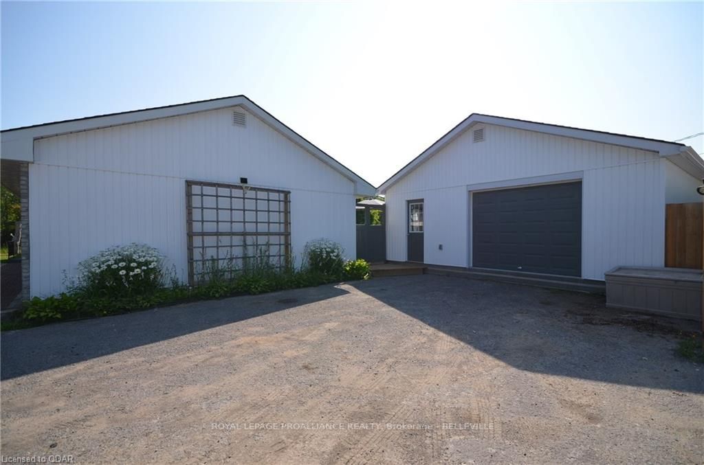 Listing Image 28