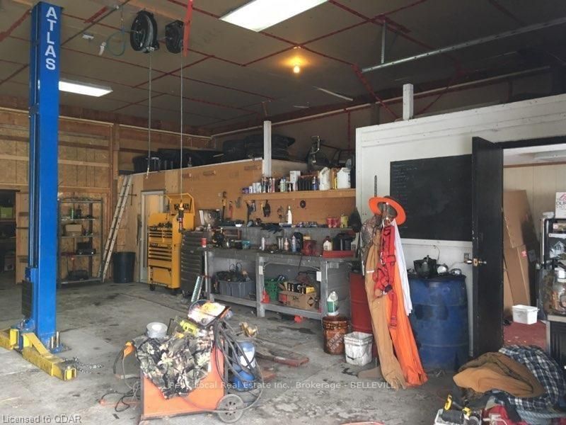 Listing Image 17