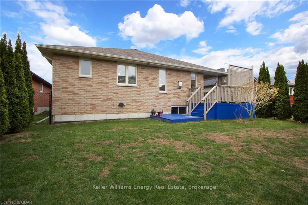 Listing Image 3