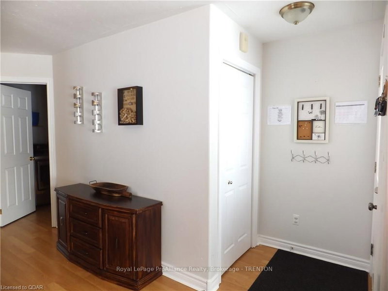 196 Lingham St, Belleville, K8N 3T4 | Image 3