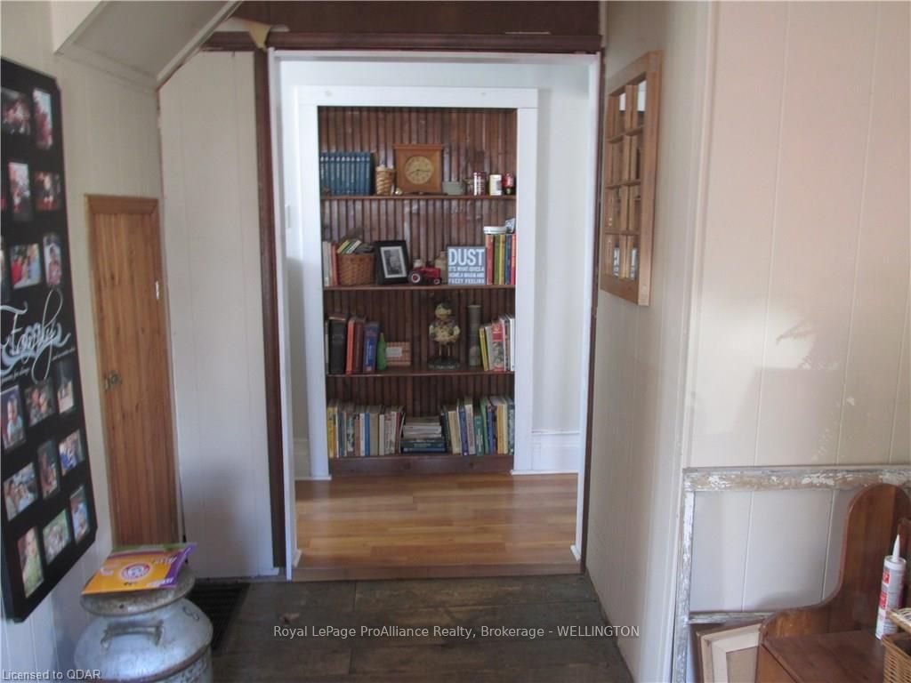 Listing Image 7