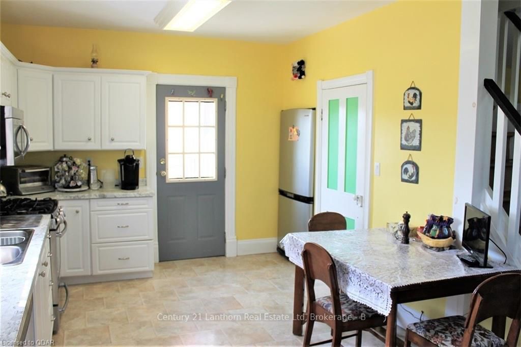 Listing Image 14