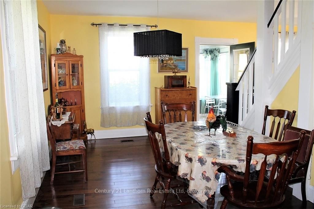 Listing Image 15