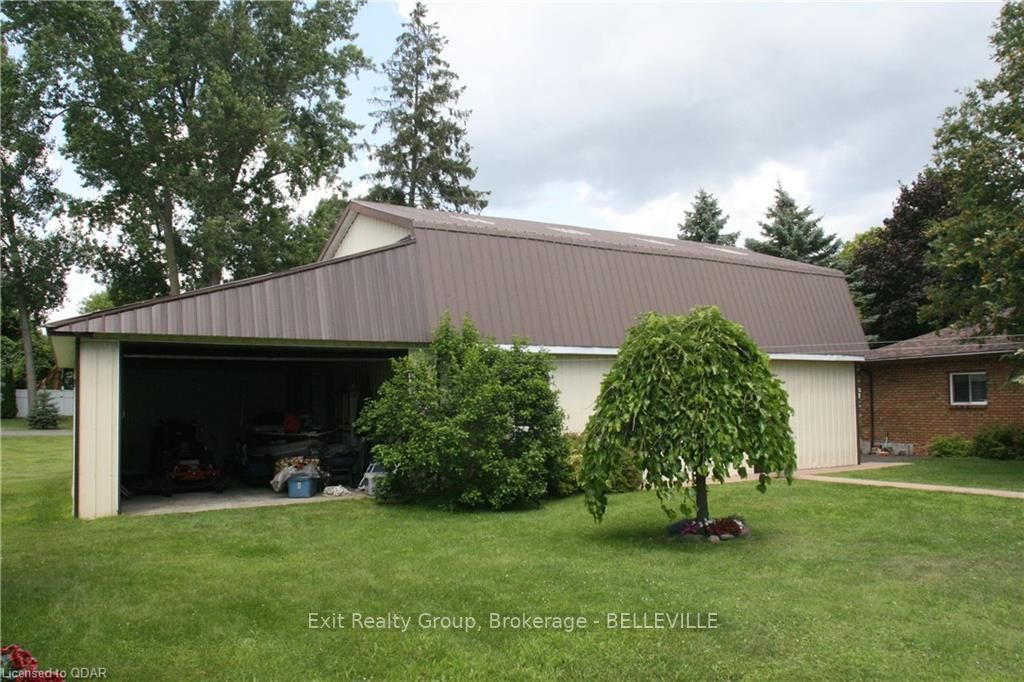 Listing Image 38