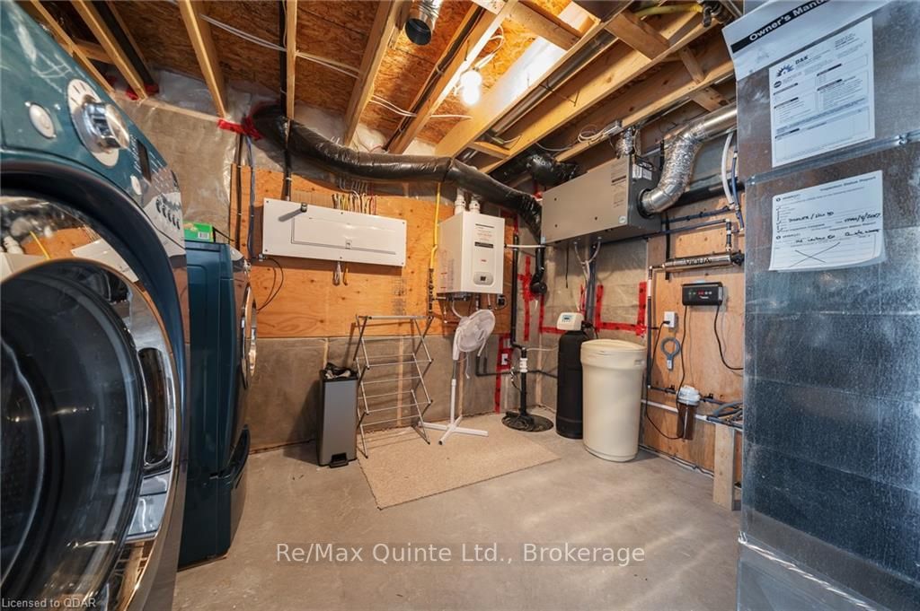 Listing Image 30
