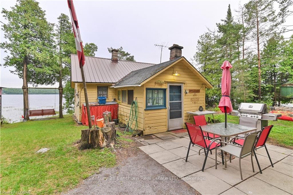Listing Image 4