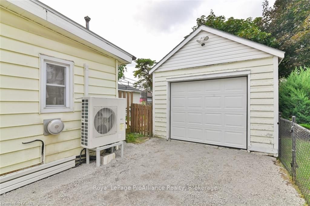 Listing Image 25