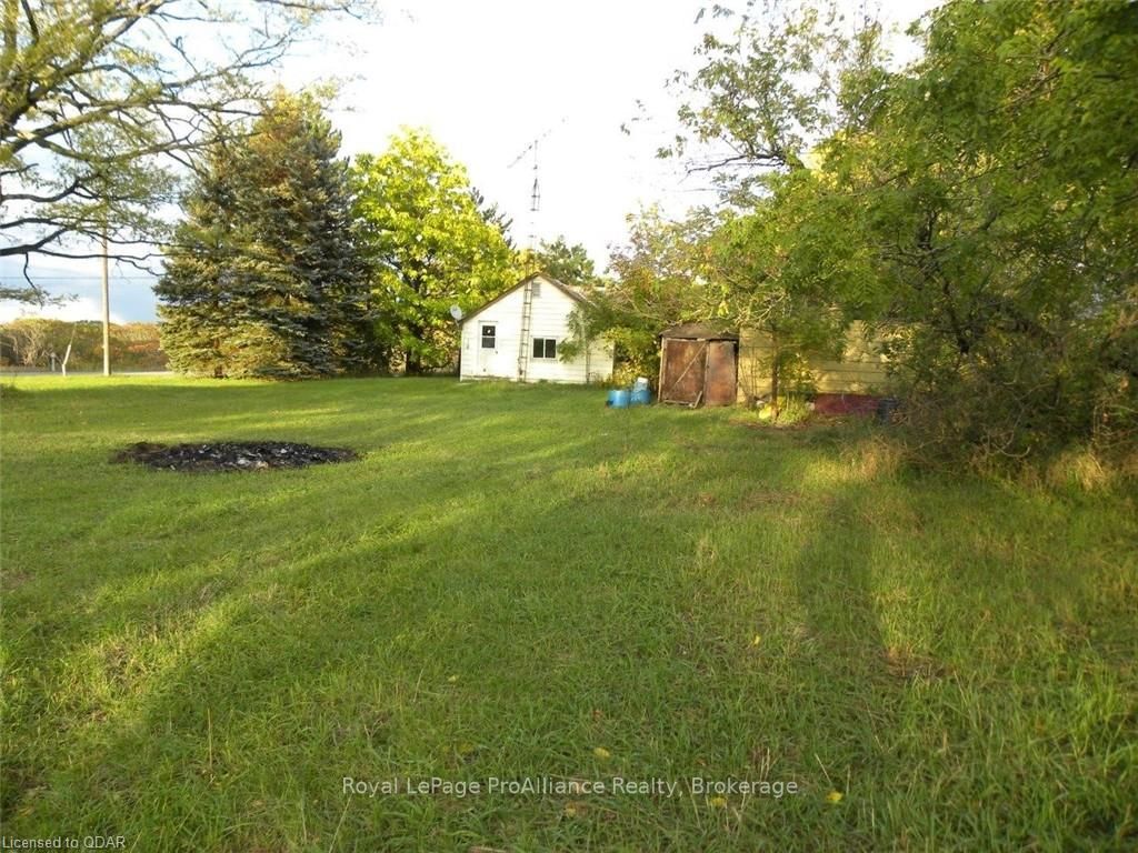 Listing Image 6