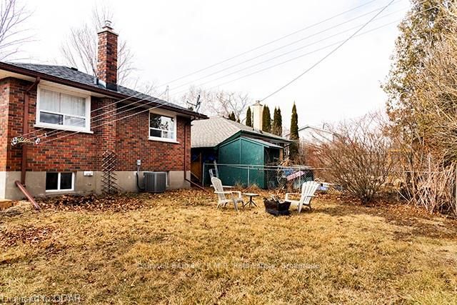Listing Image 7