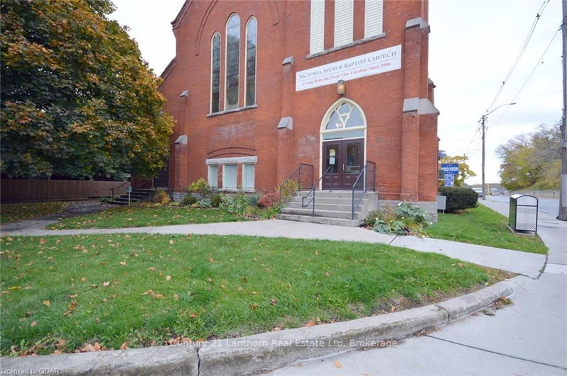 Lower - 34 Victoria Ave, Belleville, K8N 1Z7 | Image 2