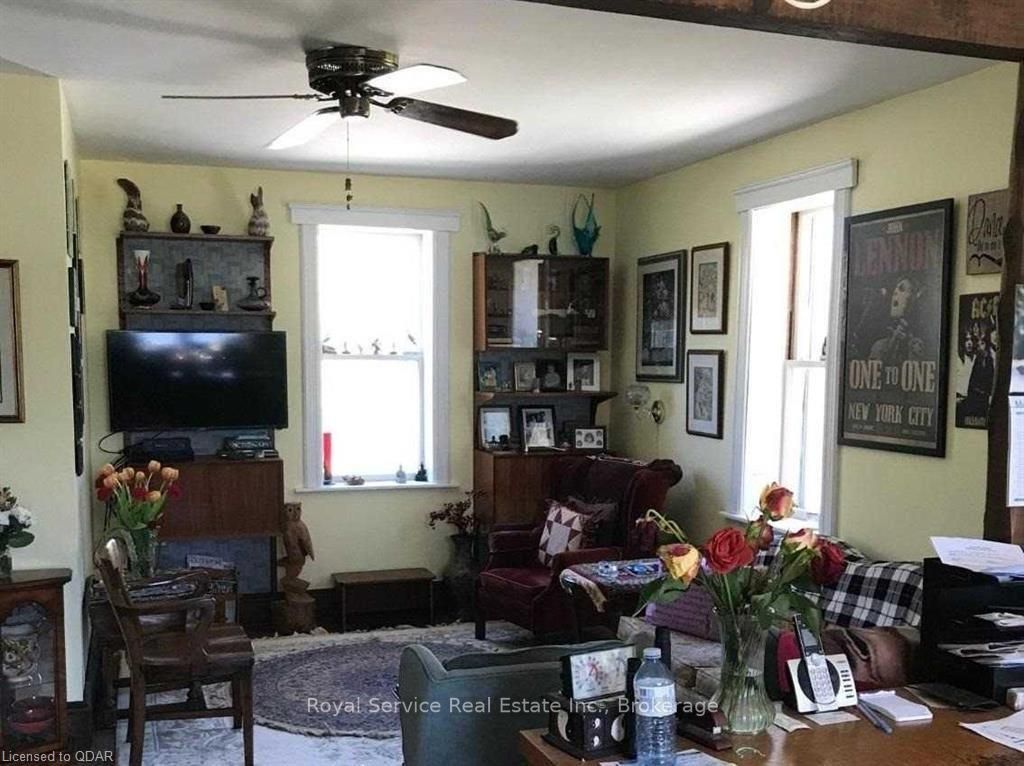 Listing Image 7