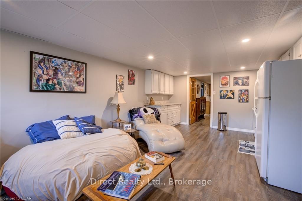 Listing Image 37