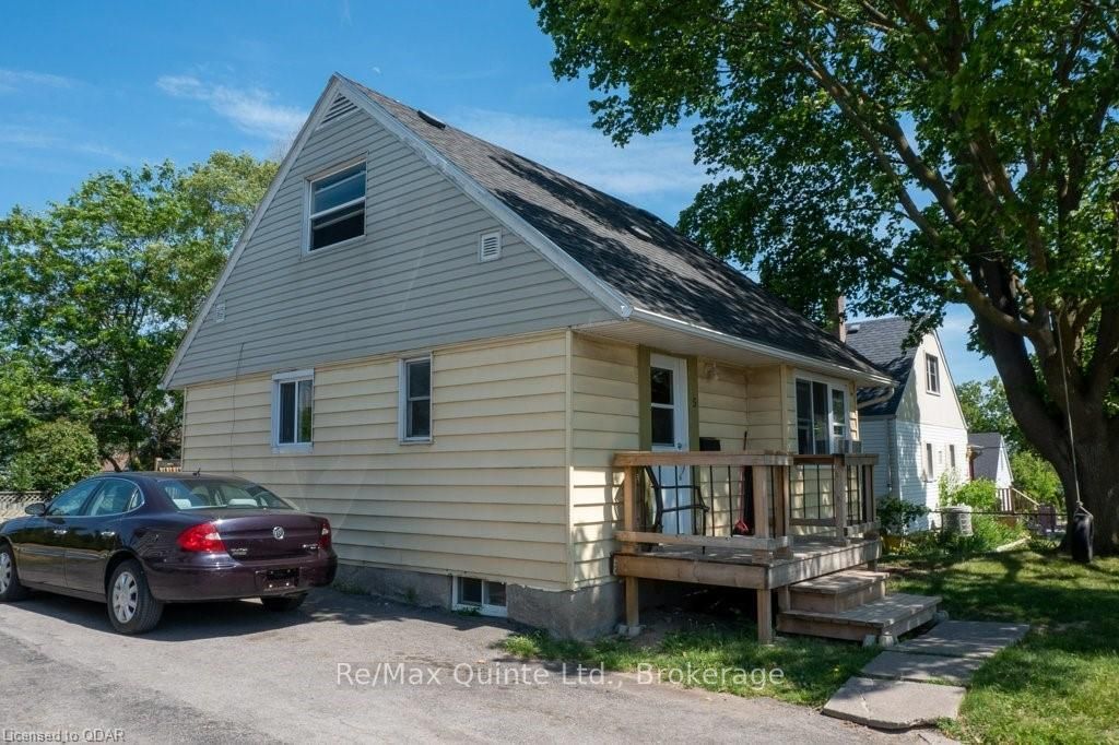 Listing Image 4