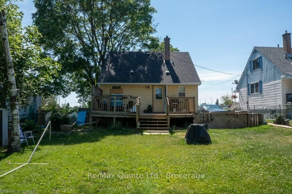 Listing Image 7