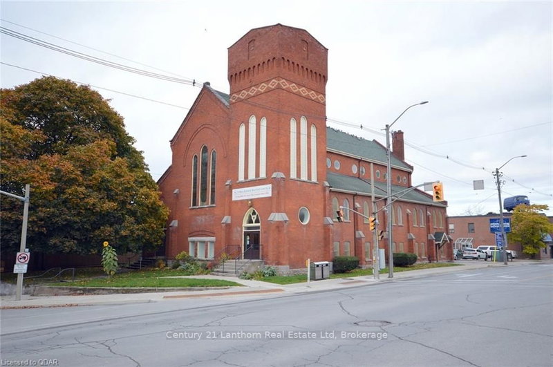 Lower - 34 Victoria Ave, Belleville, K8N 1Z7 | Image 2