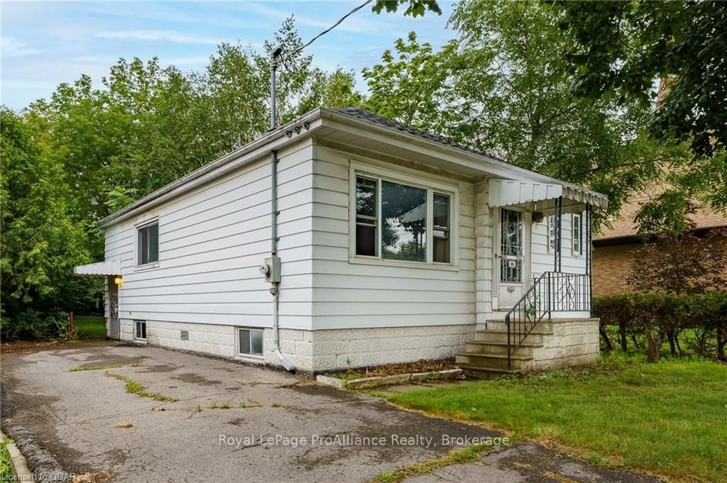 Listing Image 2