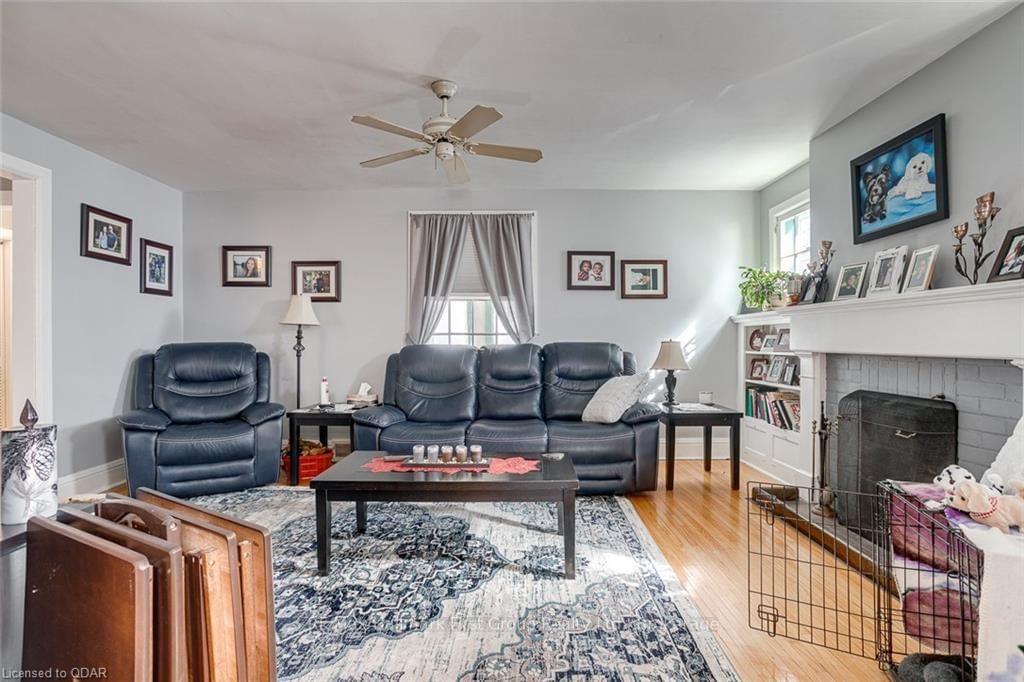 Listing Image 7
