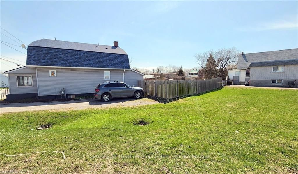 Listing Image 7