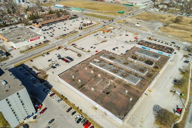 2 - 161 Bridge St W, Belleville, K8P 1K2 | Image 3