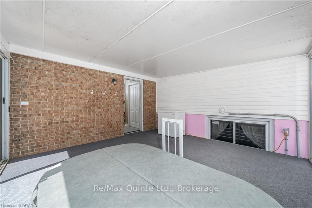 Listing Image 29