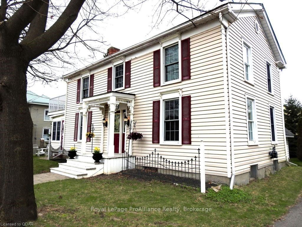 Listing photo 2