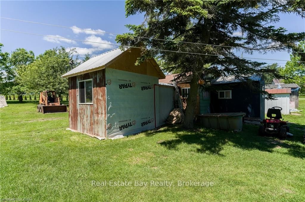 Listing Image 7