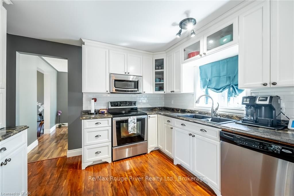 Listing Image 15