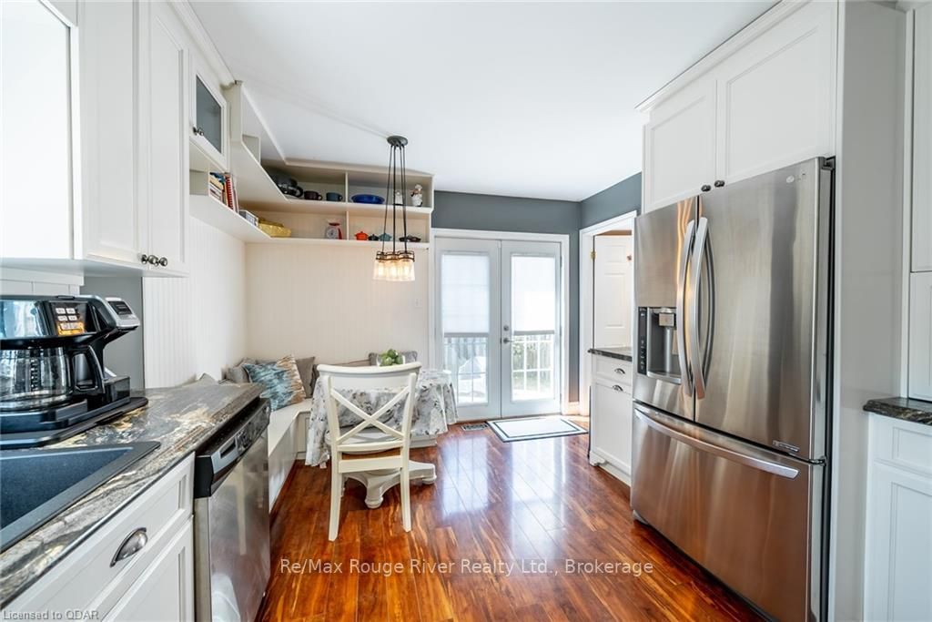 Listing Image 16