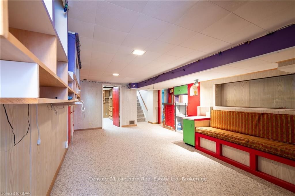Listing Image 14