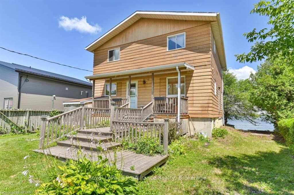 Listing Image 4