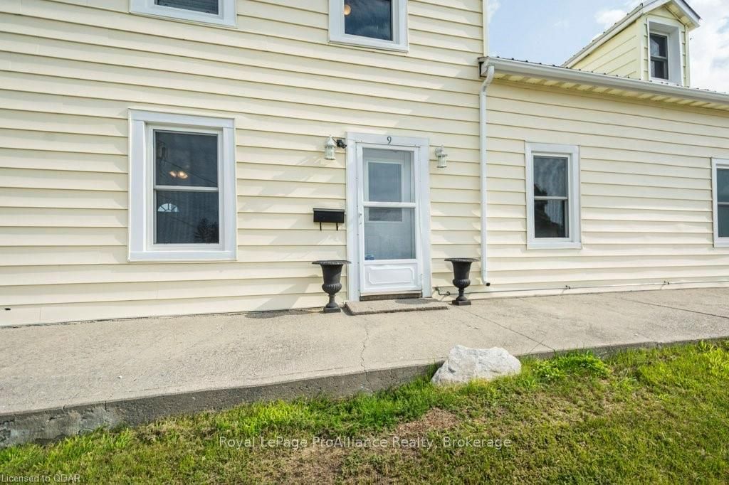 Listing Image 3