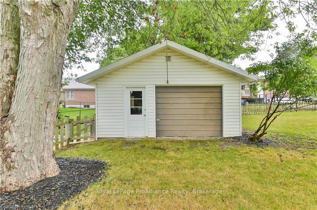 Listing Image 35