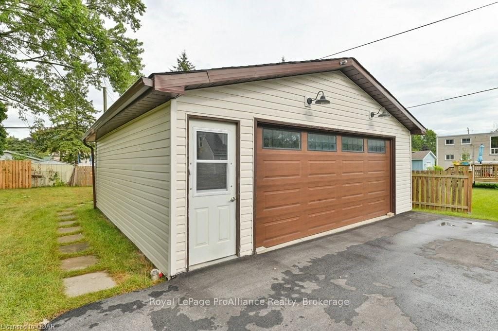 Listing Image 35